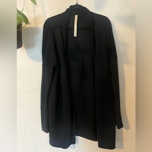 LULULEMON BLACK LONG CARDIGAN WITH POCKETS/MERINO WOOL